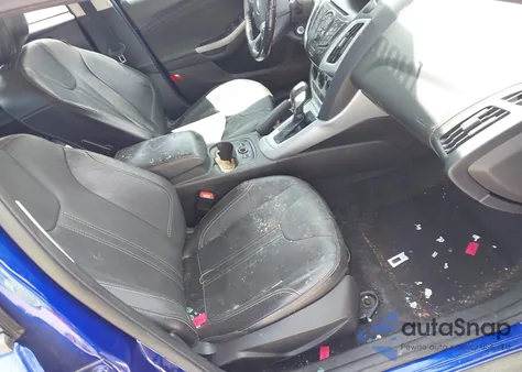 2014 Ford Focus Se from USA, damaged, VIN 1FADP3F23EL205640